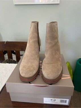 Crown Vintage Taupe Suede Ankle Platform Booties